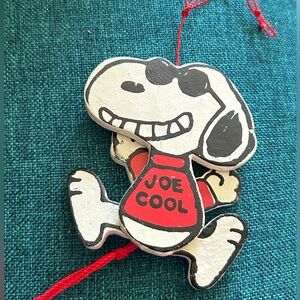 Vintage Snoopy pull ornament. From 197